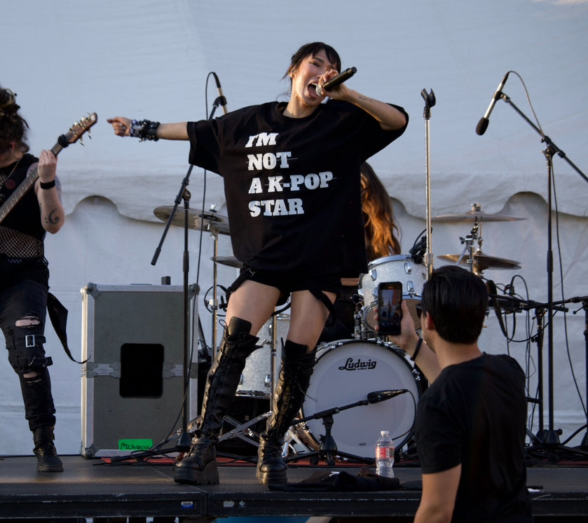 I’M not A k-pop STAR TEE